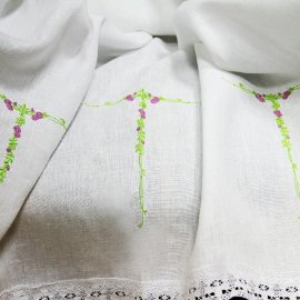 Льняная скатерть Инна с винтажной вышивкой Тонкие розы, 13 шт - dlinnye-rozy-b6.jpg