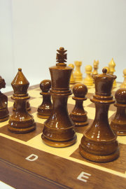 Шахматы "Резная классика"(Ручная работа) - kedr-1.jpg