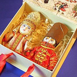 Две куклы Боярин и Боярыня в подарочной коробке с бантом - kukly_boyarin-i-boyarynya_5.jpg