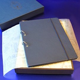 Кожаная папка-планшет. Цвет синий. В подарочной коробке - papka-planshet_sin1.jpg