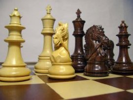 Шахматы "Противостояние" светлая доска - 4773jj.jpg