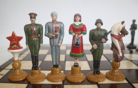 Шахматы "Великая Отечественная" - 1941-45.jpg