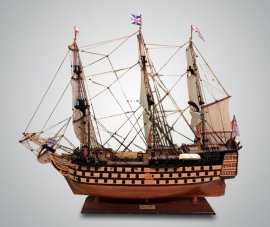 Парусник ''HMS Victory Painted'' - image_879.jpg