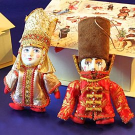 Две куклы Боярин и Боярыня в подарочной коробке с бантом - kukly_boyarin-i-boyarynya_1.jpg