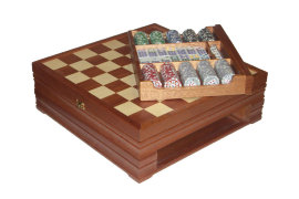 Большой игровой набор из красного дерева: шахматы, шашки, нарды, домино, карты, кости, покерные фишки - CIMG8329_enl.JPG