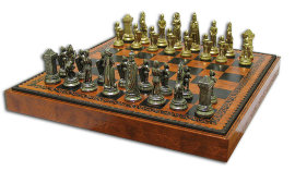 Шахматы "Мария Стюарт" (коричневая доска) 45 см - 221GN 174MW(b)f3.jpg