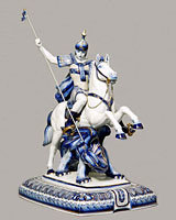 Скульптура Георгий -Победоносец большой на подставке